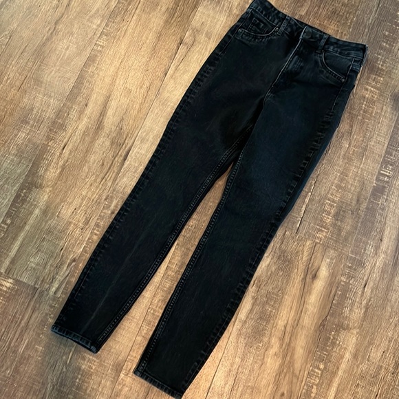 H & M black jeans - Picture 1 of 3